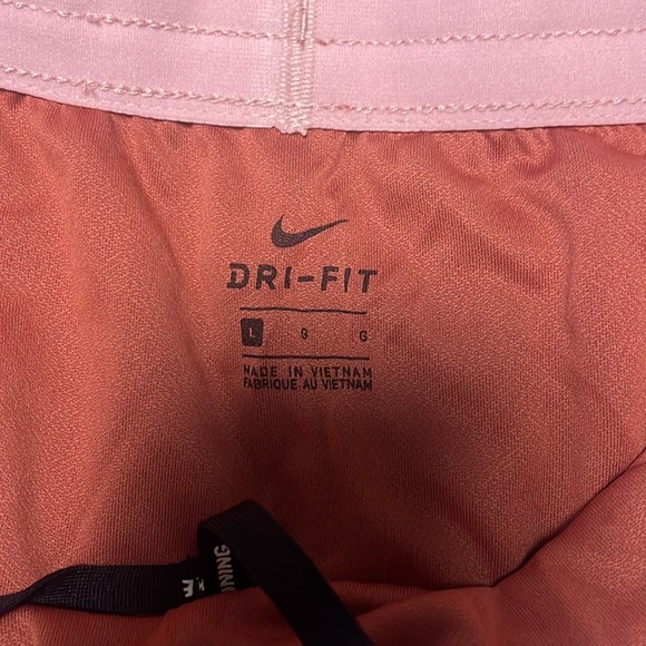 Nike Tempo Luxe Women's 3" Running Shorts Canyon Rust Size L CZ9584-691 - Picture 8 of 8